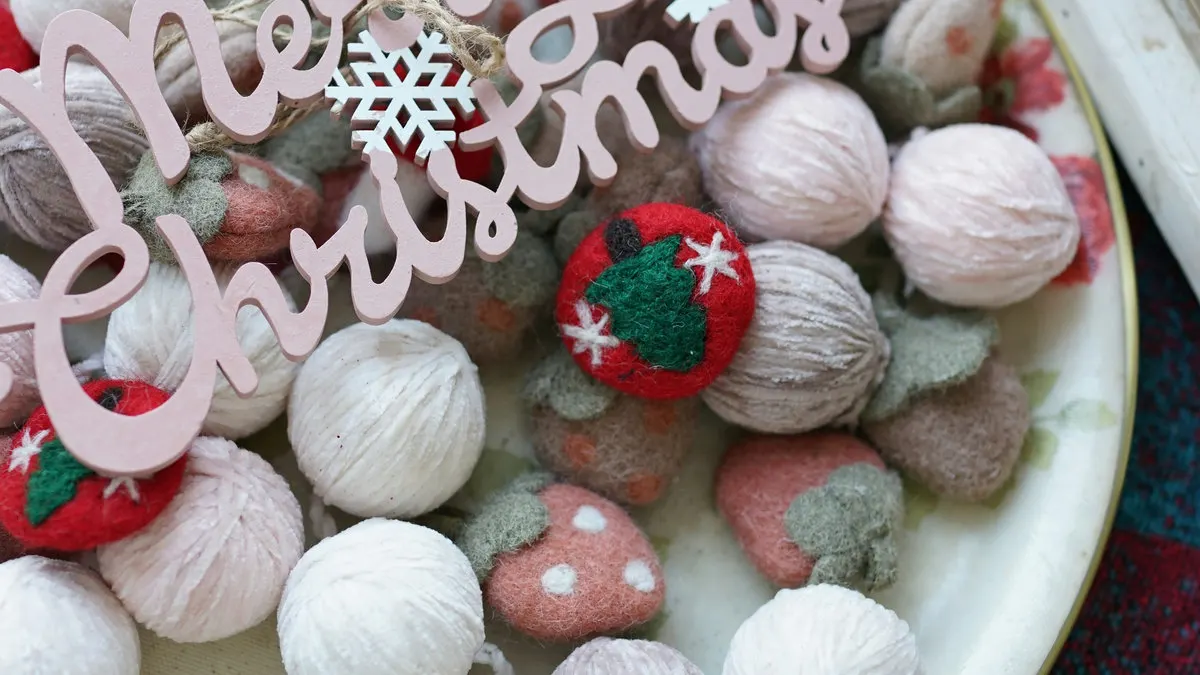 Managing Stress During the Holiday Season: Chiropractic Care as Your Secret to Relaxation