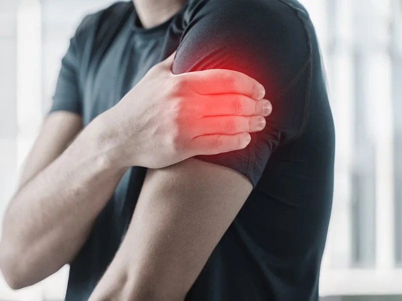 Mulberry Chiropractic treating arm pain in Houston