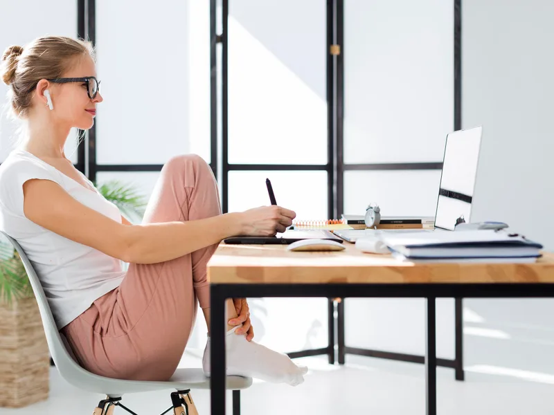 Mulberry Chiropractic treating poor posture in Houston