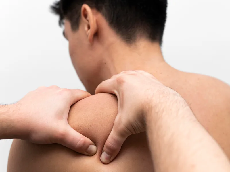 Chiropractic care for rotator cuff injury at Mulberry Chiropractic in Houston